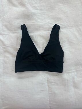 lululemon athletica alight Black V-Neck  Bralette